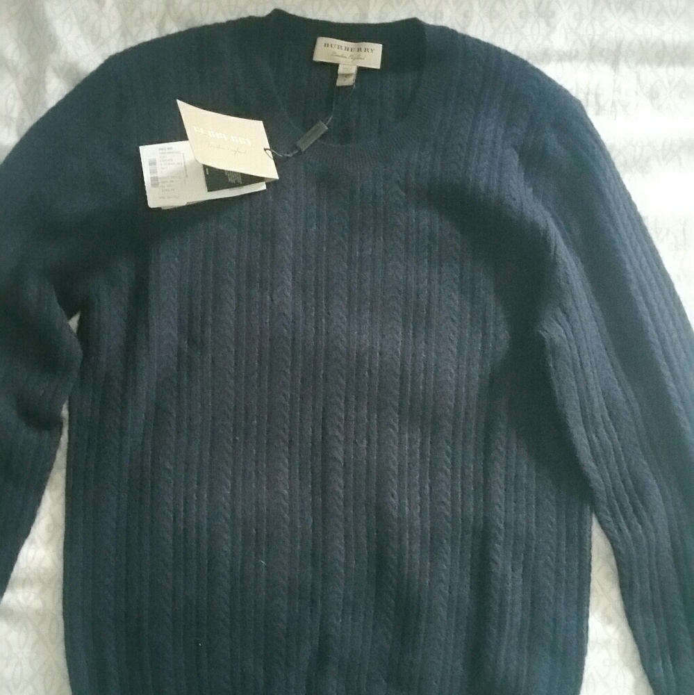 Mens or Women Burberry 100% Cashmere Sweater